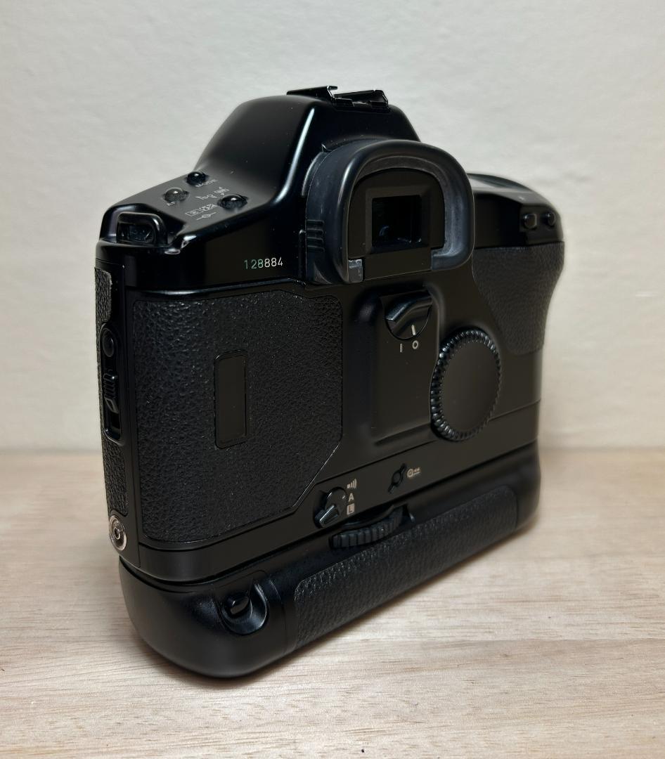 Canon EOS-1N キャノン フィルムカメラ