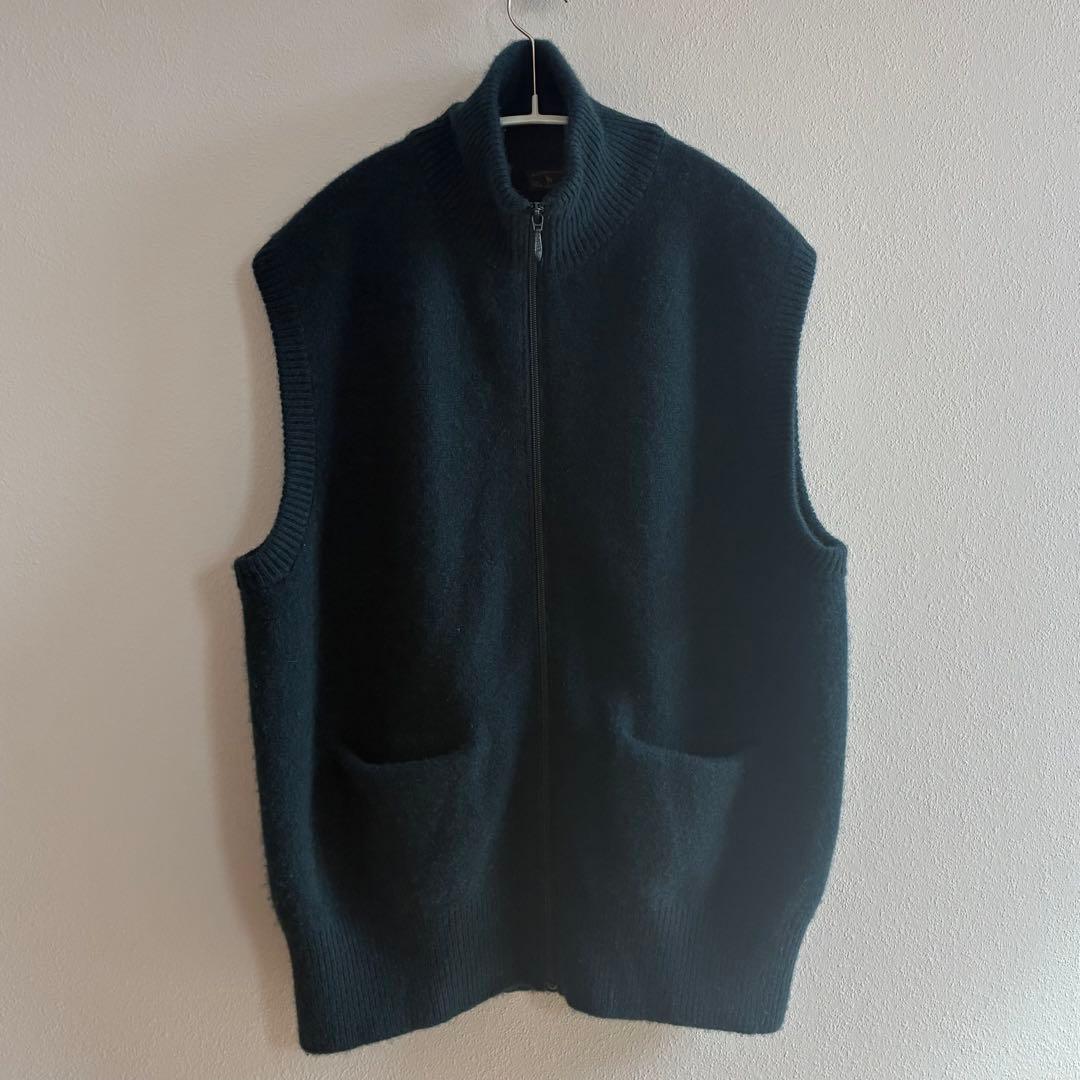 MAATEE&SONS wagamam別注 カシミヤベスト　フォレストグリーン