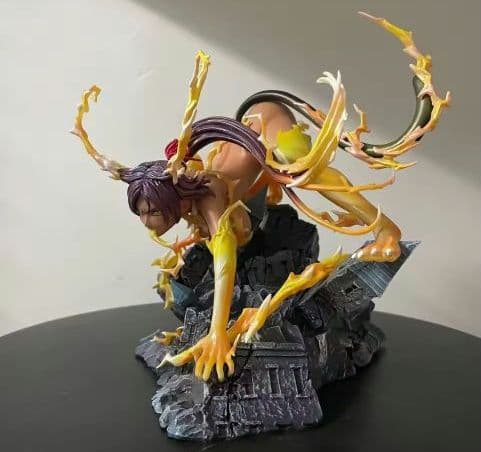 BLEACH　四楓院夜一　フィギュア