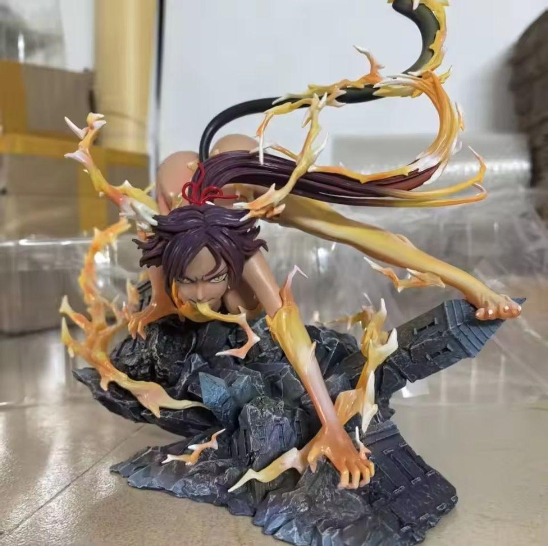 BLEACH　四楓院夜一　フィギュア