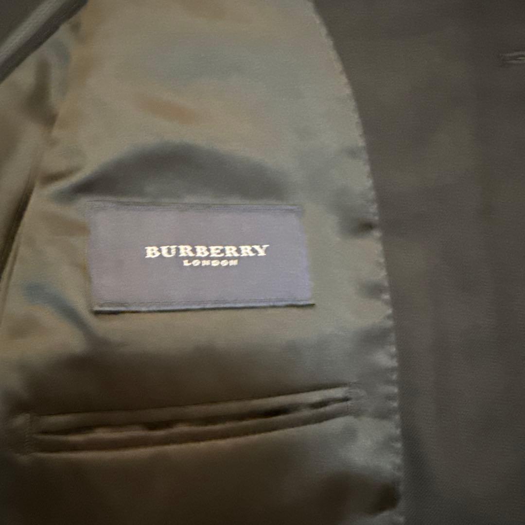 【美品】バーバリーロンドン スーツセットアップ ブラックA6