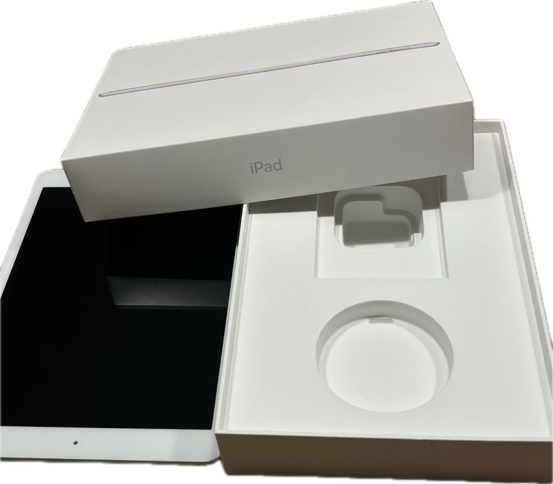 iPad (第7世代) 32GB シルバー SIMフリー