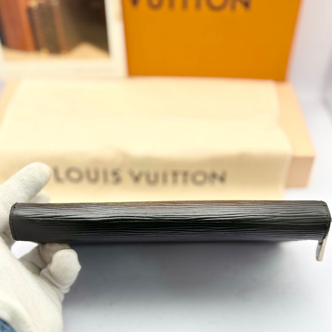 セール！　ルイヴィトン　エピ　ノワール　ジッピーウォレット　M61857