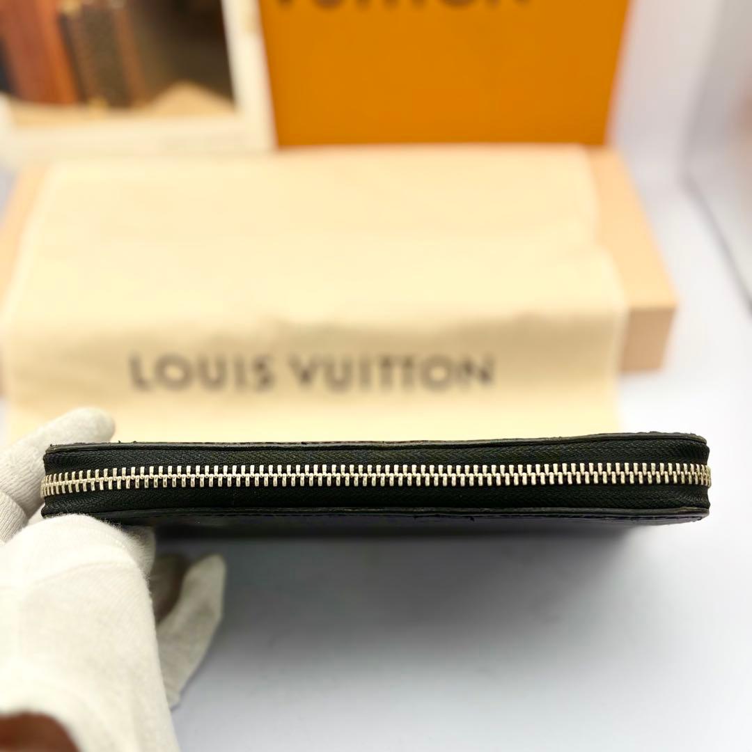 セール！　ルイヴィトン　エピ　ノワール　ジッピーウォレット　M61857