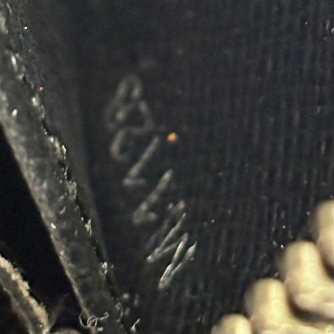 セール！　ルイヴィトン　エピ　ノワール　ジッピーウォレット　M61857