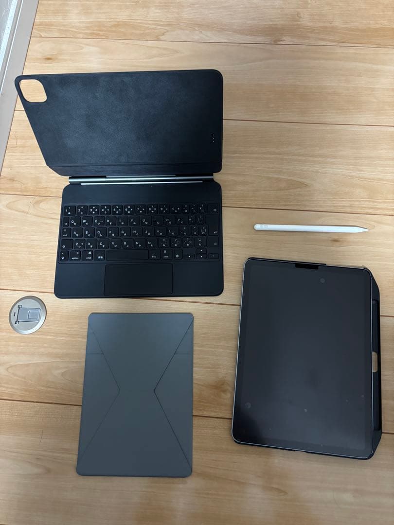 iPad Air 4 セルラー64GB + キーボード・ペン・カバー一式セット