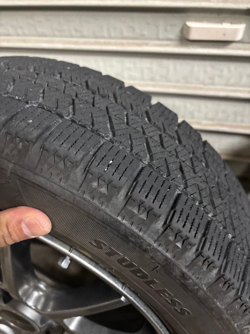 美品　ブリザックVRX 155/65R14 タイヤ・ホイールセット　スタッドレス