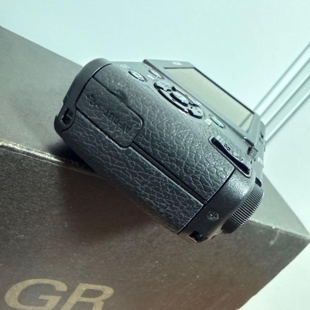 RICOH GR DIGITAL Ⅱ リコー　GR デジタル2