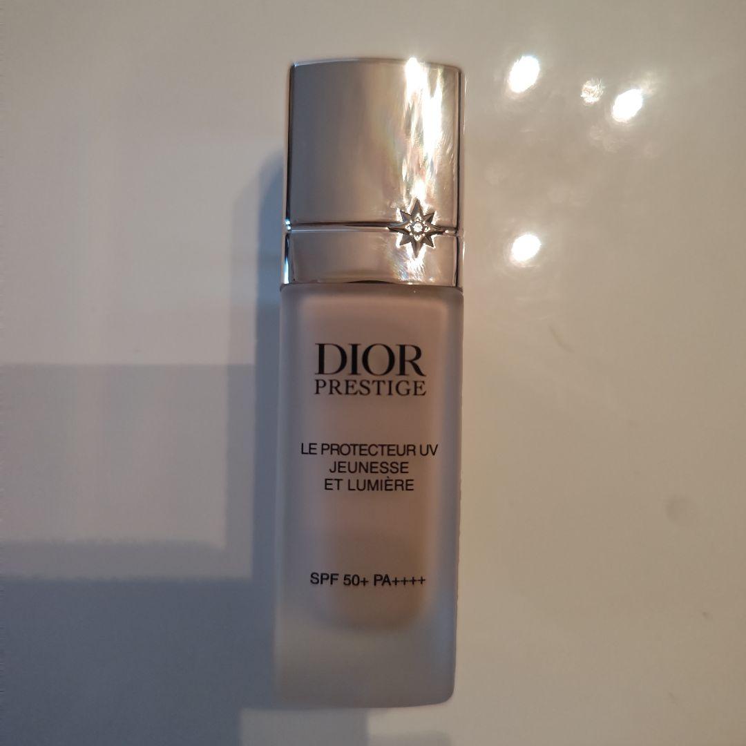 ディオール プレステージ　ホワイト　ルプロテクター　UV ルミエール　BB 00