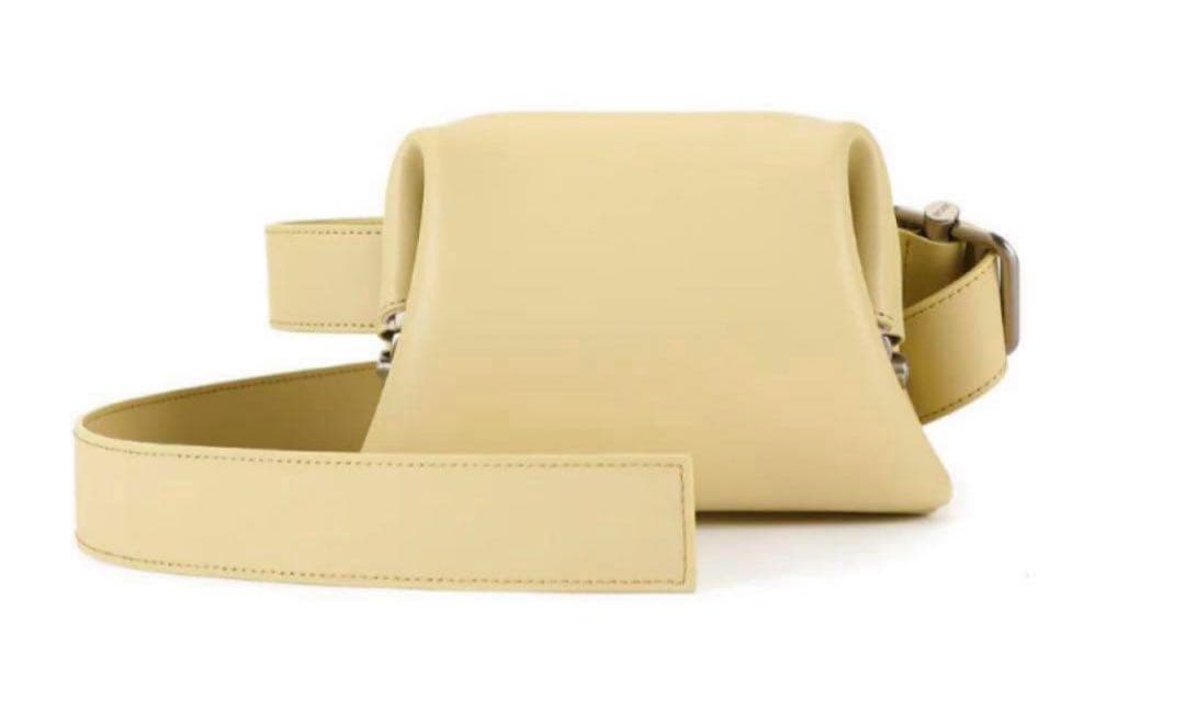 【新品・未使用】OSOI　ミニバッグ　PECAN BROT [SOY BEAN]