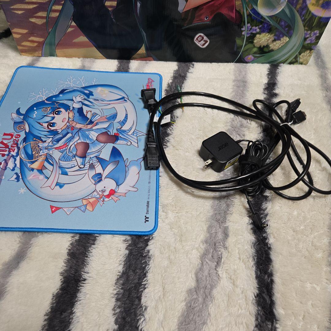 ￡初音ミク　HATSUNE MIKUノートパソコン ＆ ディスプレイセット￡