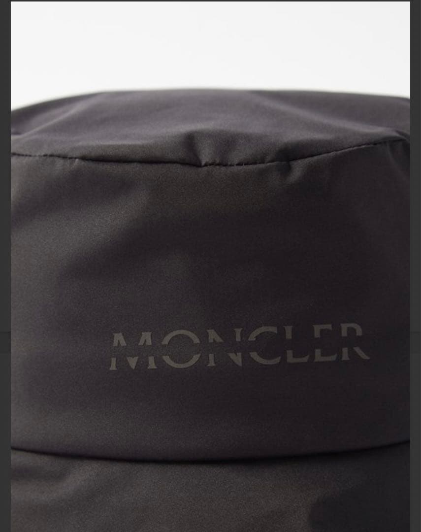 新品！MONCLER☆ロゴプリントナイロンバケットハット