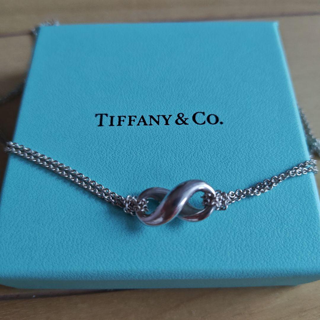 ティファニー(Tiffany & Co.) インフィニティ ネックレス