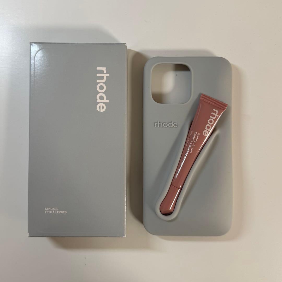 【rhode skin】 グレー iphone16 pro max ケース