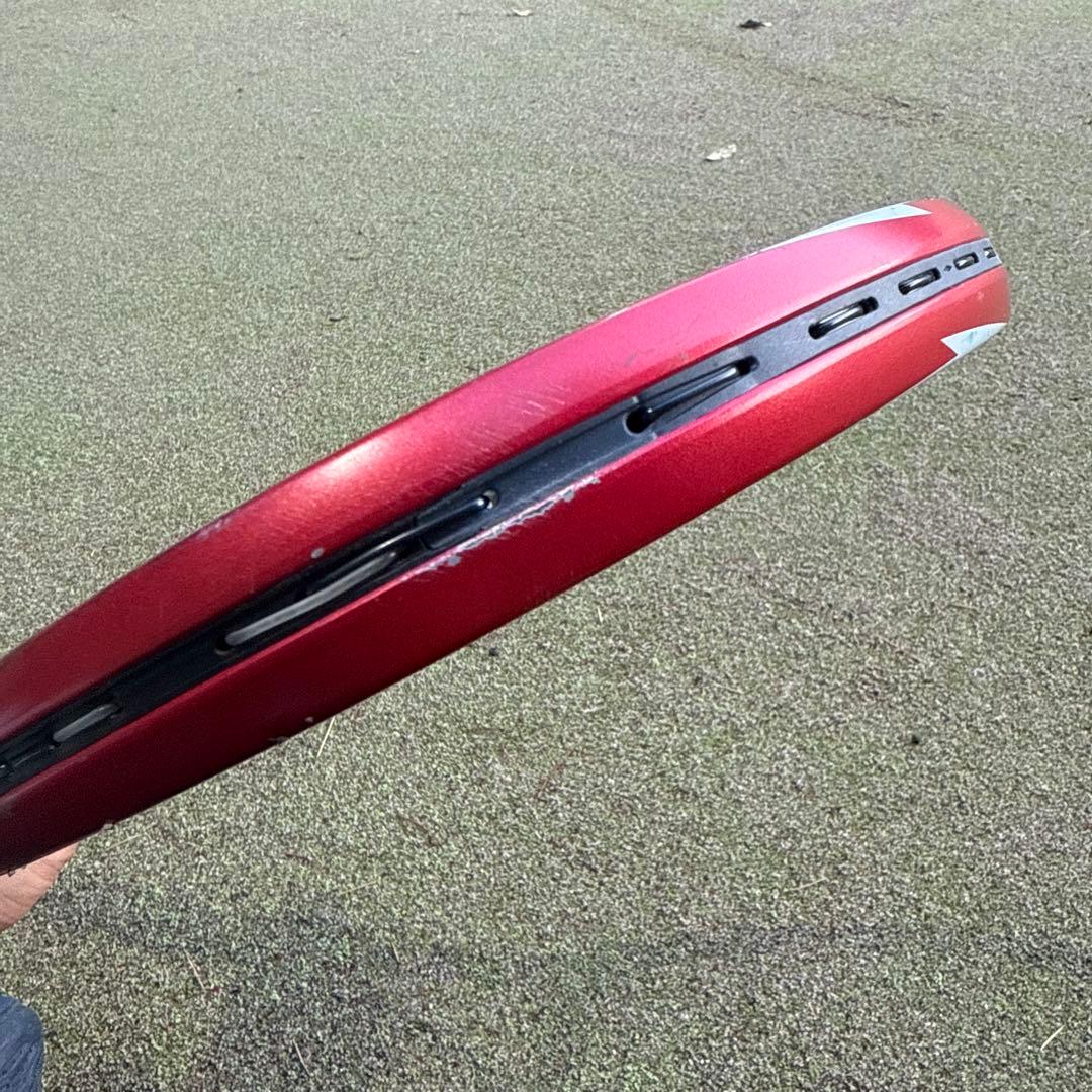 YONEX VOLTRAGE レッド