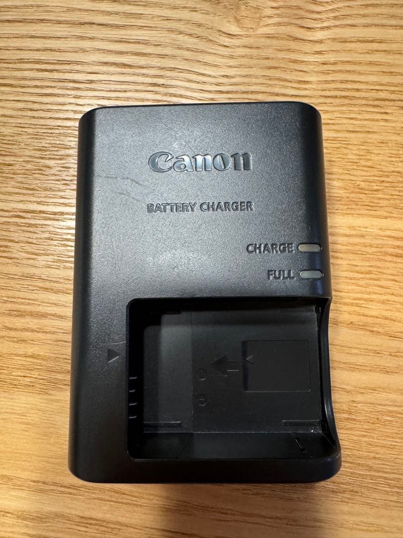 Canon ミラーレス一眼カメラ EOS M100 EF-M15-45 ホワイト