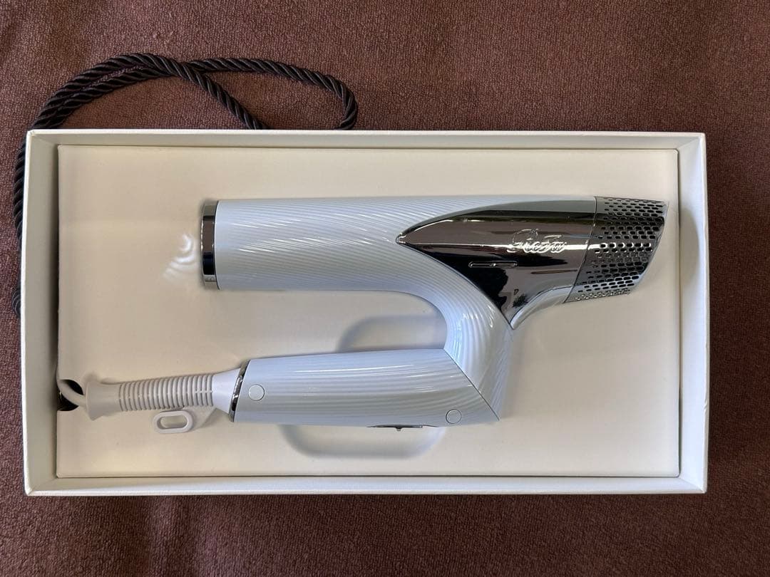 【リファビューテックドライヤースマート】