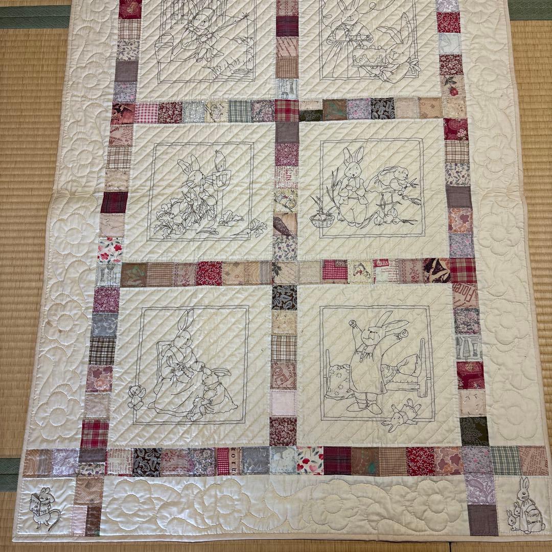 ハンドメイド 大判タペストリー　ウサギ柄