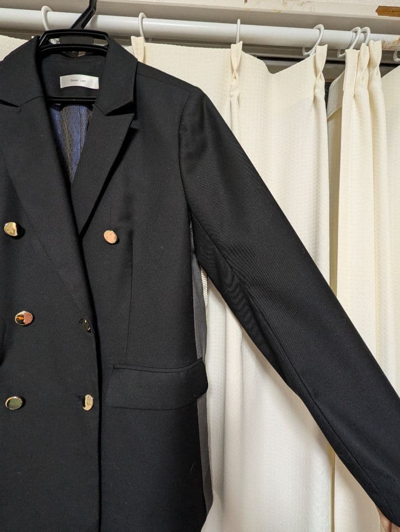 エイミーロウ　テーラードジャケット