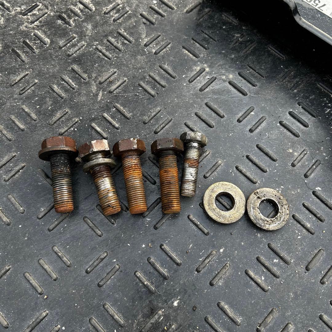 ドロータイト　ヒッチメンバー　ランクル100