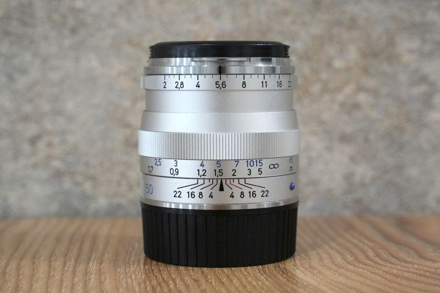 レンズ(単焦点) Carl Zeiss Planar T* 50mm F2 ZM Silver