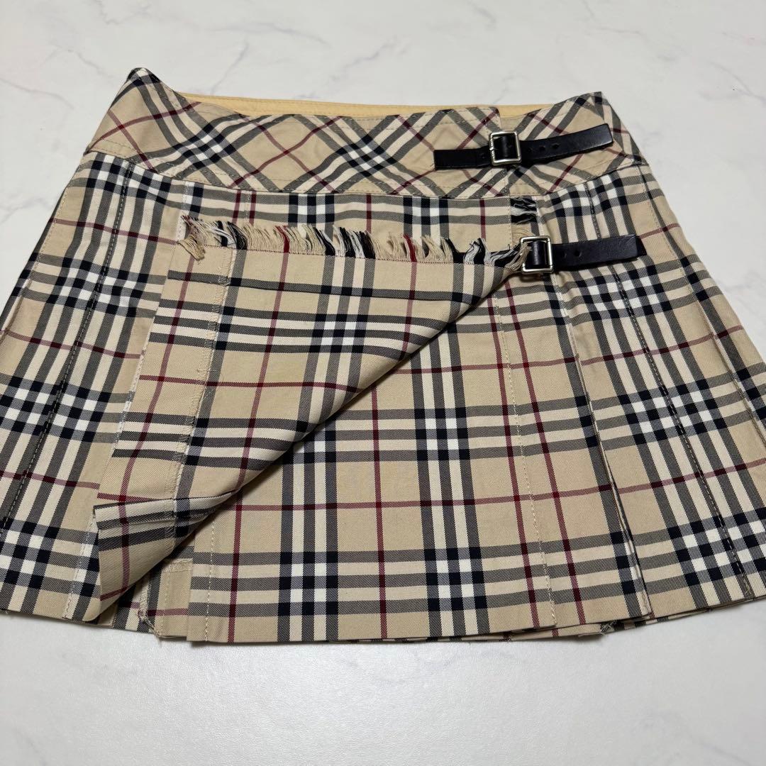 美品 BURBERRY BLUE LABEL ノバチェック プリーツミニスカート