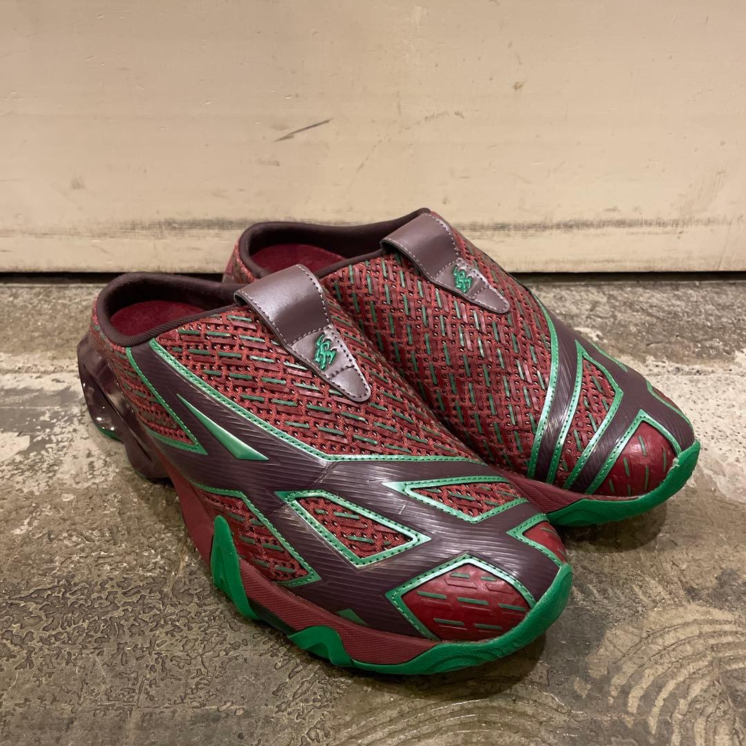 靴 asics kiko gel styrax