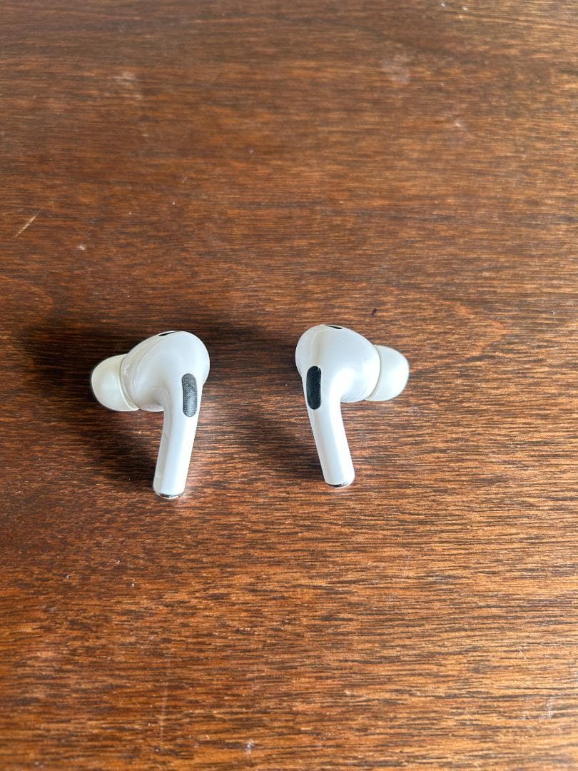 Airpods pro 第2世代　USB-TYPE Ｃ　Apple care付き