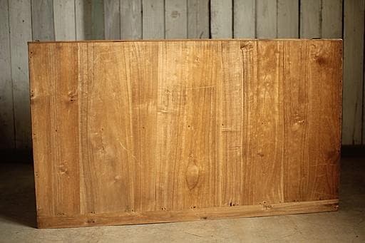 古い木製の引き出し4杯　チェスト　桐箪笥　タンス　収納　古家具　古民家　時代家具