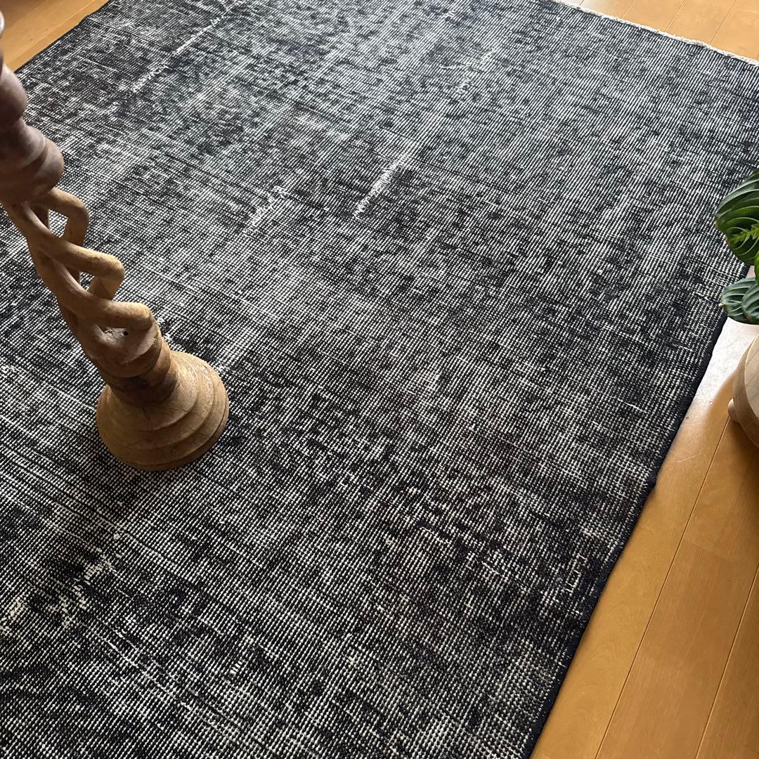 112×192 貴重ブラックオーバーダイ　擦れシャビー　トルコヴィンテージラグ