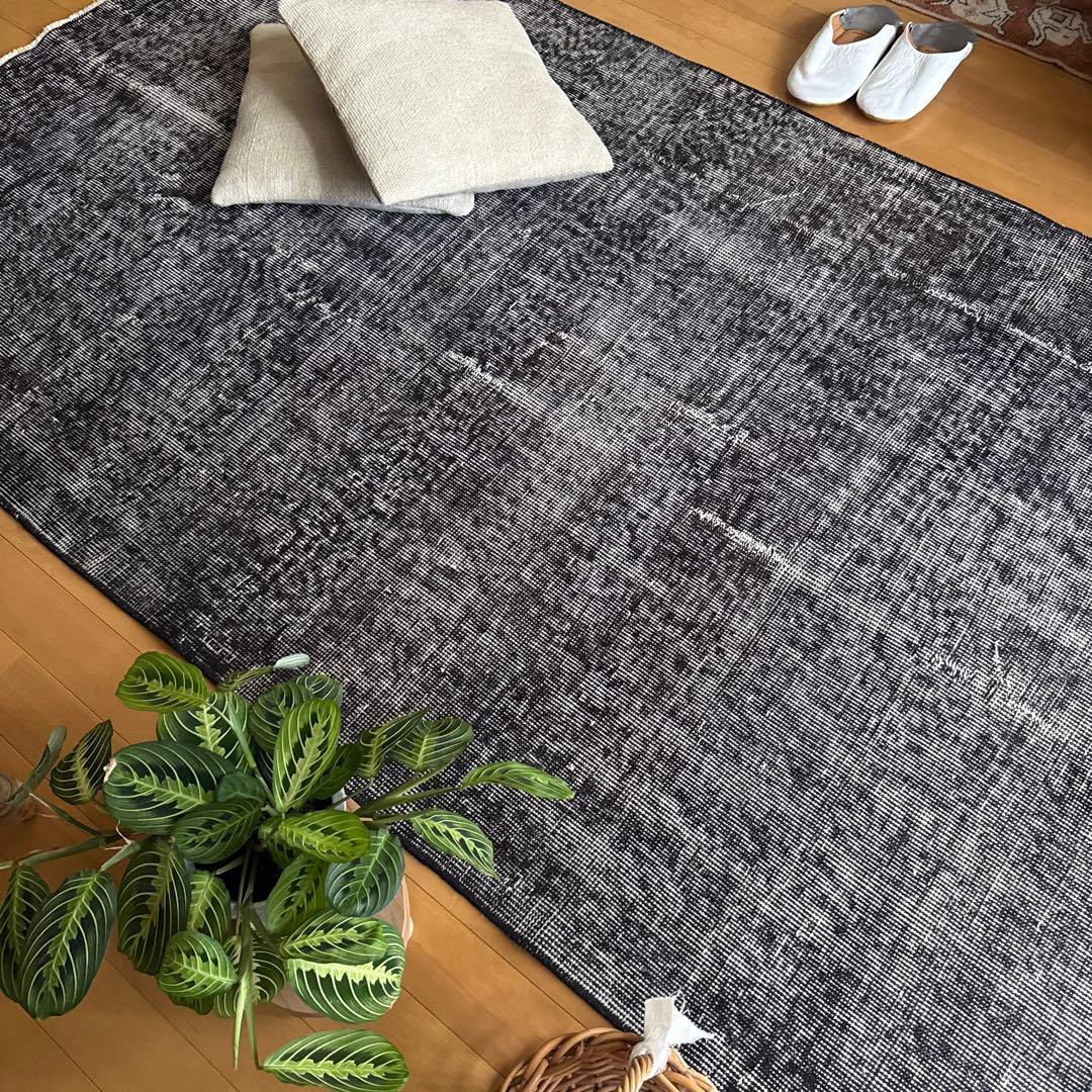 112×192 貴重ブラックオーバーダイ　擦れシャビー　トルコヴィンテージラグ