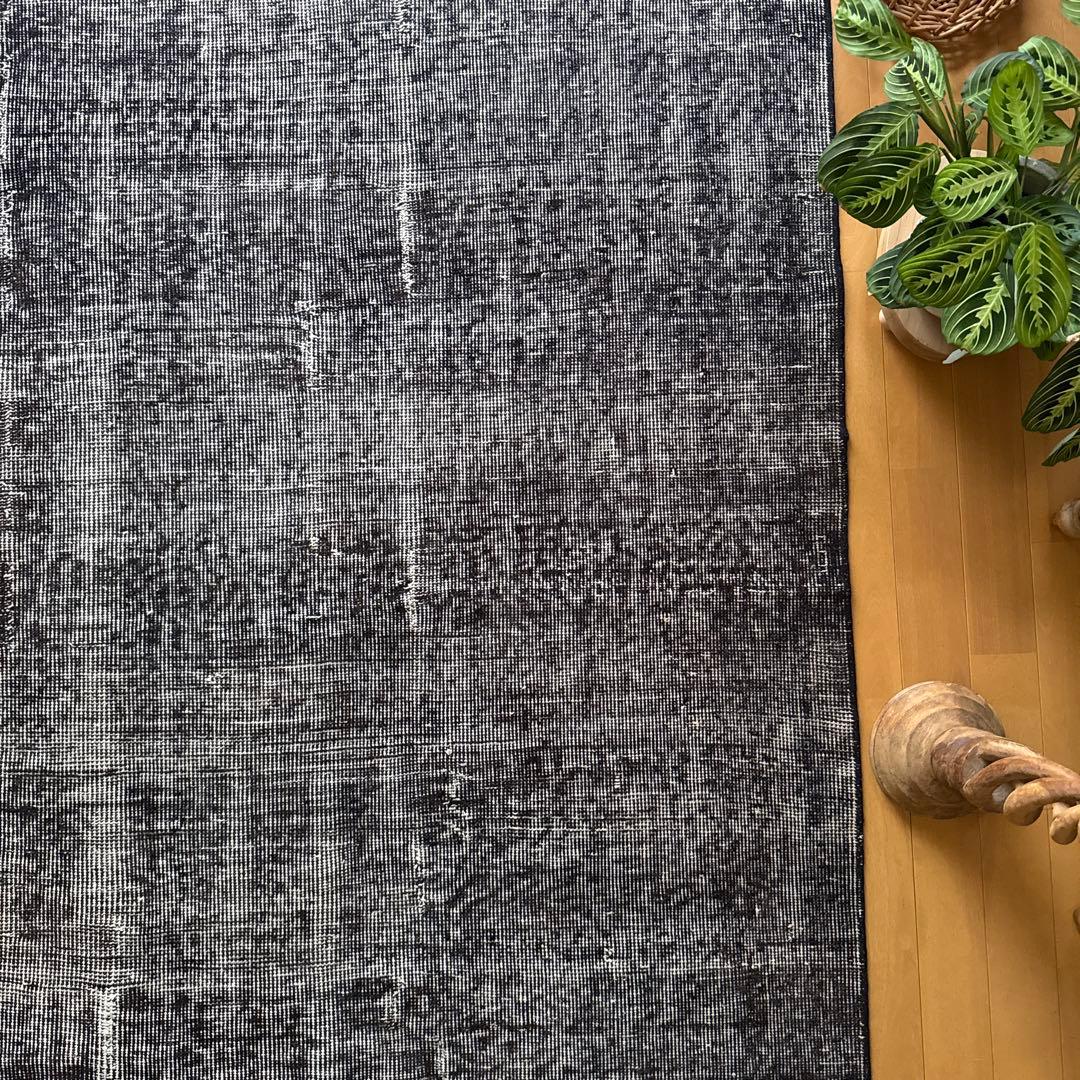 112×192 貴重ブラックオーバーダイ　擦れシャビー　トルコヴィンテージラグ