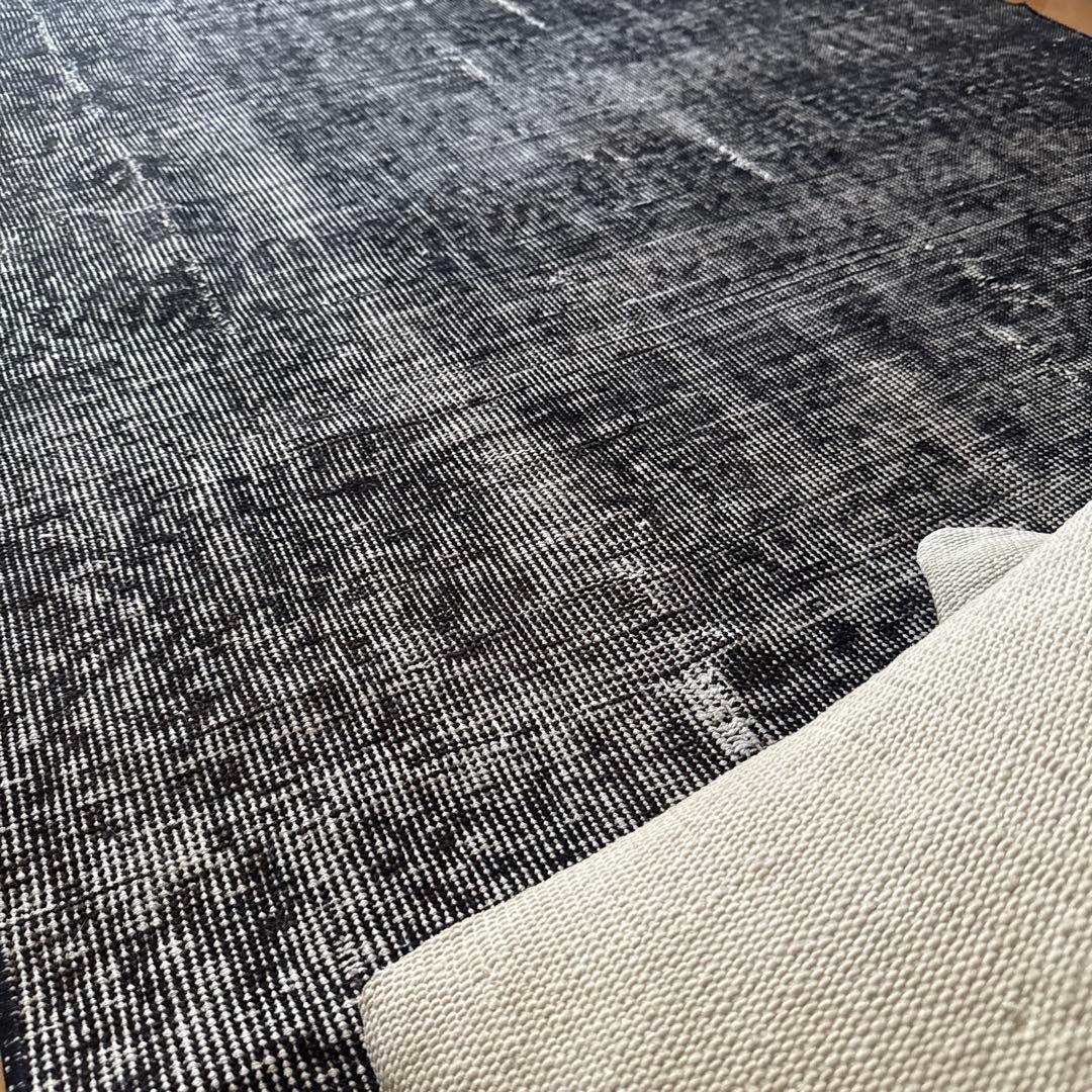 112×192 貴重ブラックオーバーダイ　擦れシャビー　トルコヴィンテージラグ