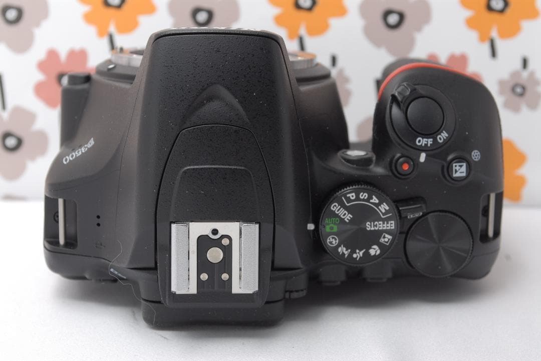 ❤Nikon D3500❤ショット数少なめ！❤Bluetooth搭載❤美品