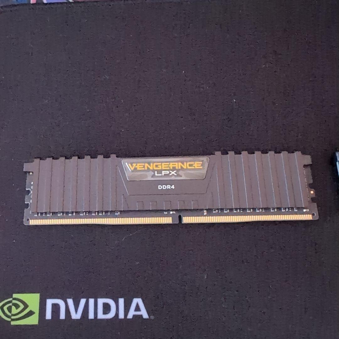 Vengeance LPX DDR4 メモリー16g 2枚セット