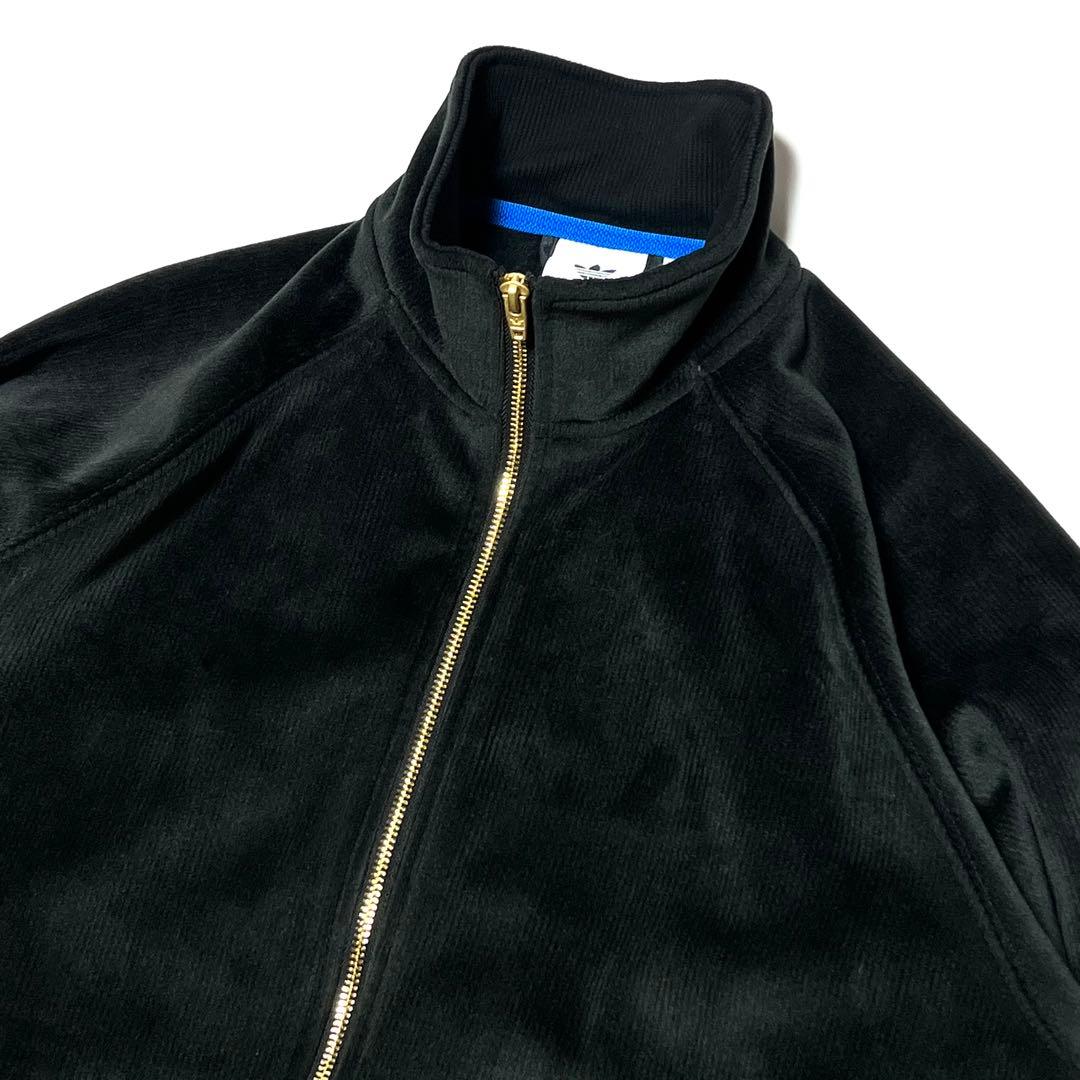 adidas タイショーンTYSHAWN ベロアジャージセットアップ ブラック