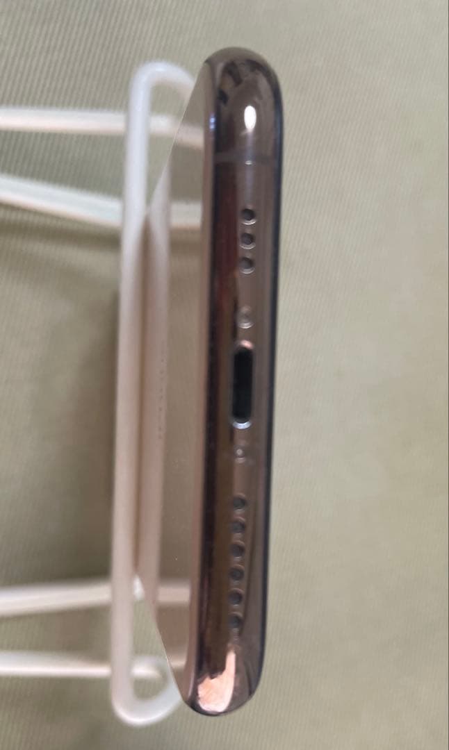 Apple iPhone XS 64GB ゴールド 本体　中古