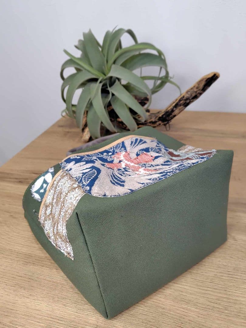 ミナペルホネン /タンバリンクロスカケラパッチ/しきりトートSサイズ/カーキ