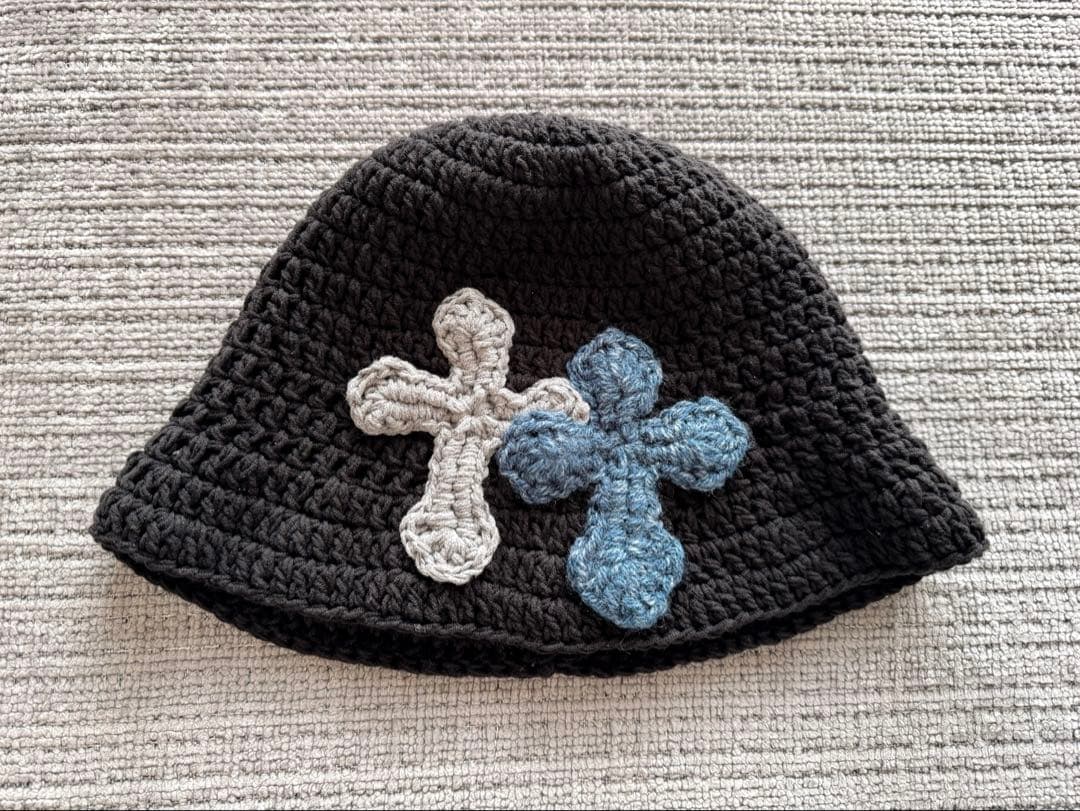 Y.A.R.N. クロスモチーフ ニットハット