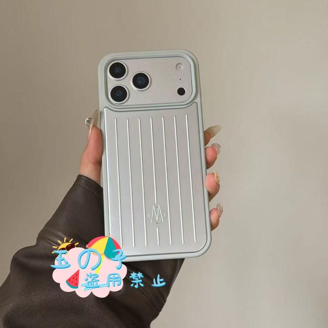 RIMOWAiPhone 17 Proストライプデザインケースワイヤレス充電対応