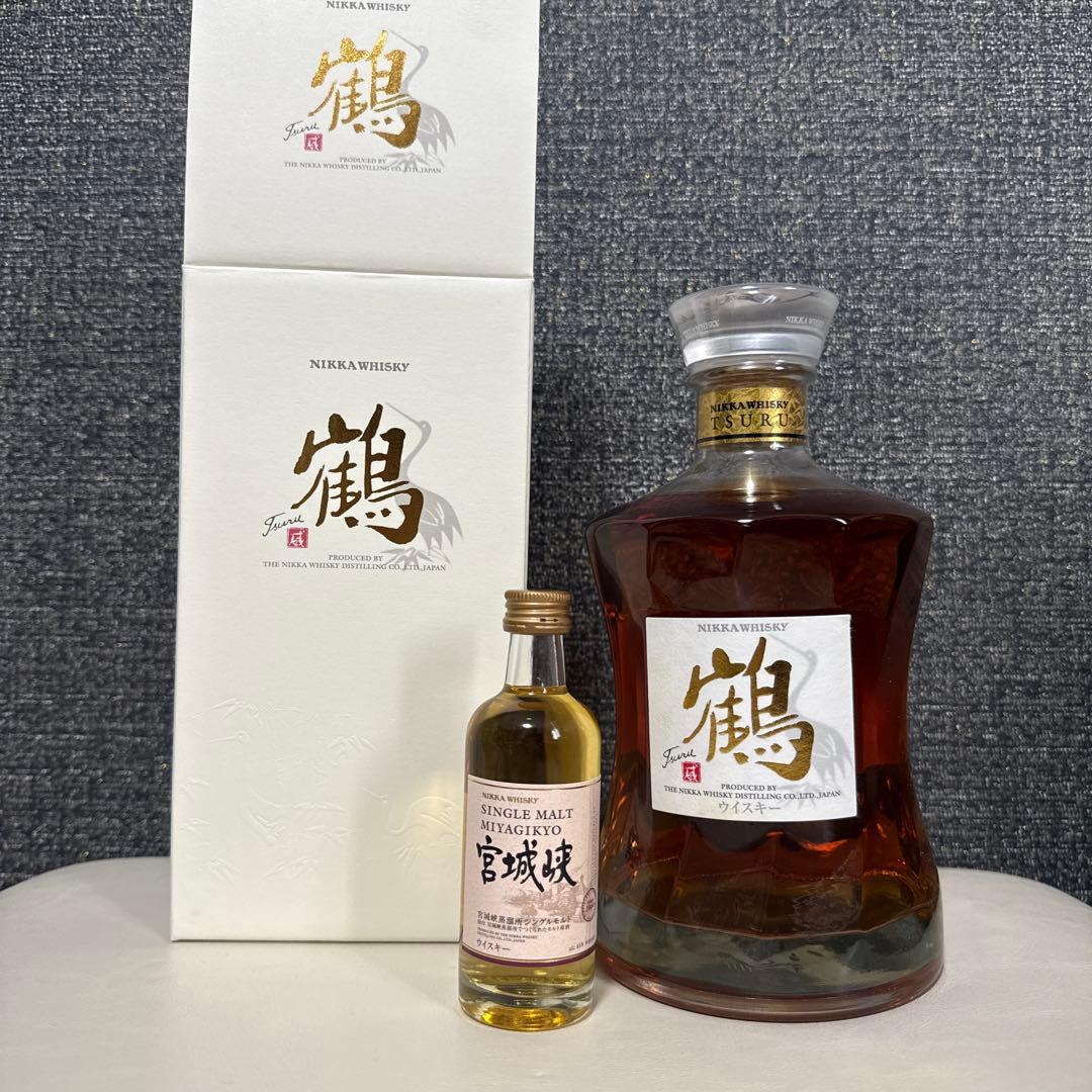 ニッカウヰスキー 鶴 700ml シングルモルト宮城峡 50ml をお付けして