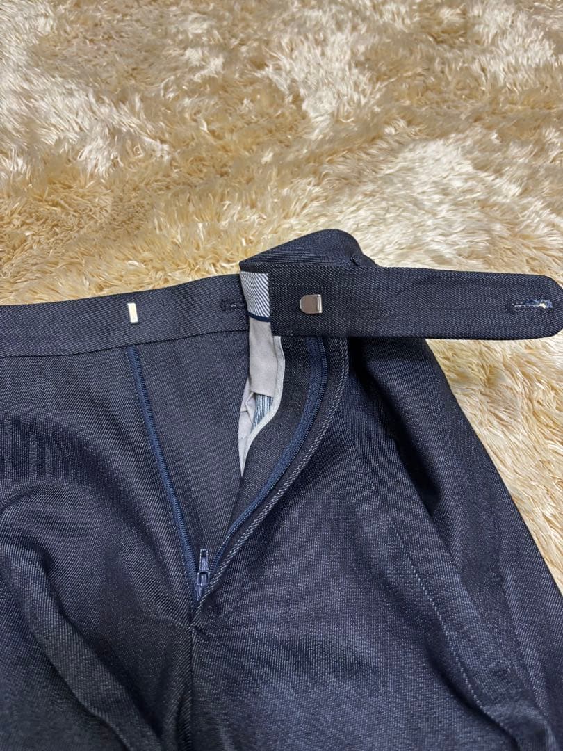 【極美品】鎌倉シャツ サイドアジャスター1プリーツデニムスラックス デニスラ44