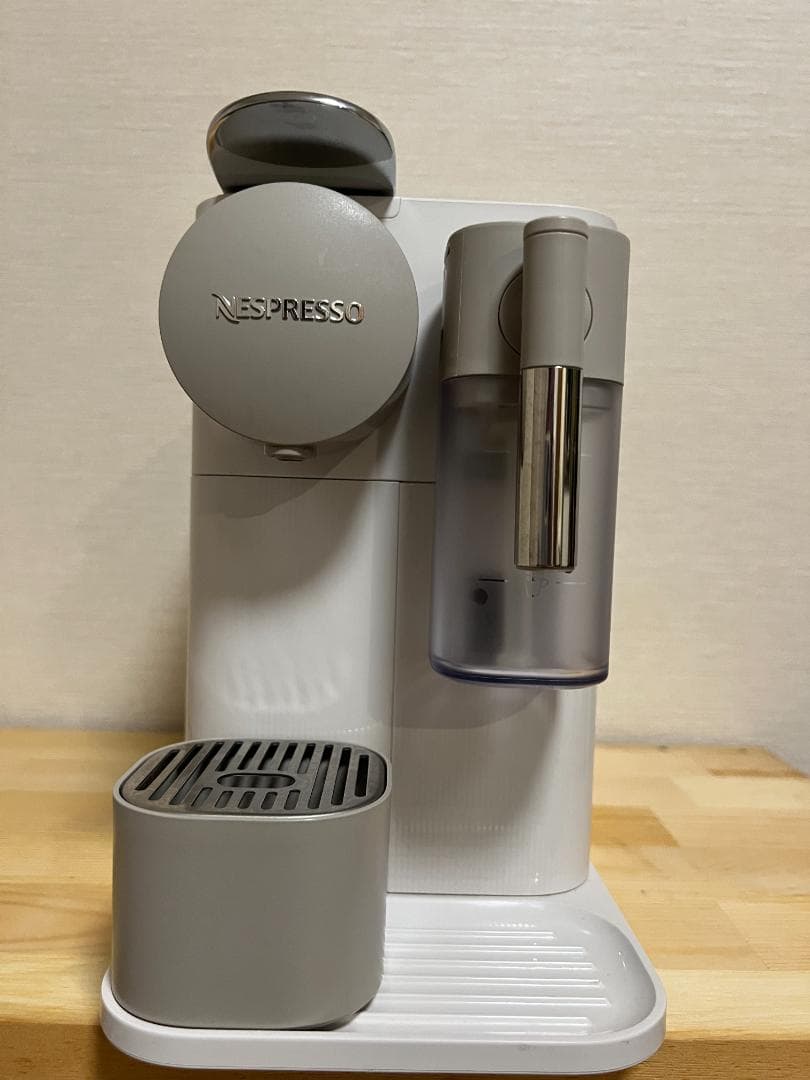 Nespresso　ネスプレッソ　ラティシマワン