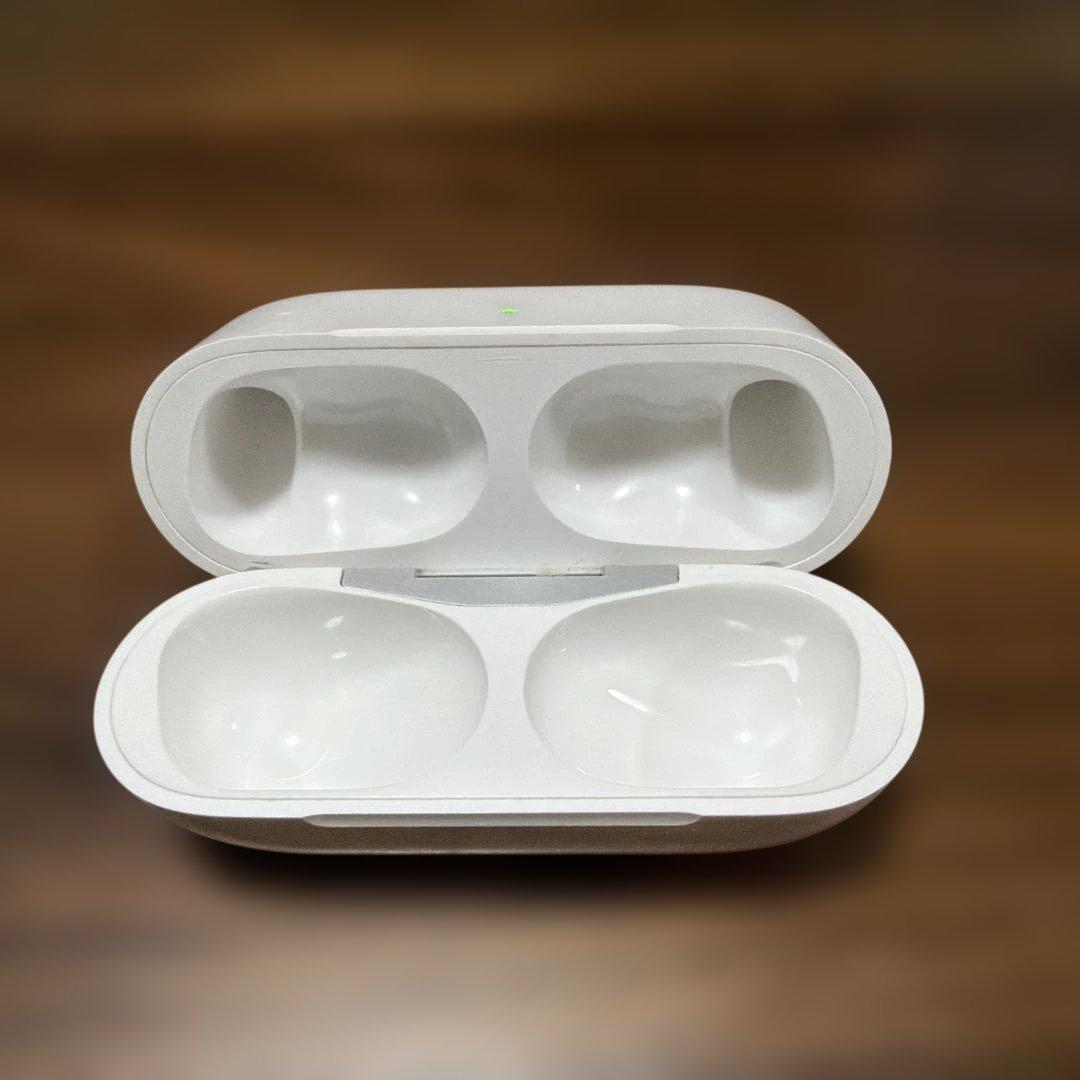 AirPods Pro 第2世代 (Lightning) + 高級イヤーピース付