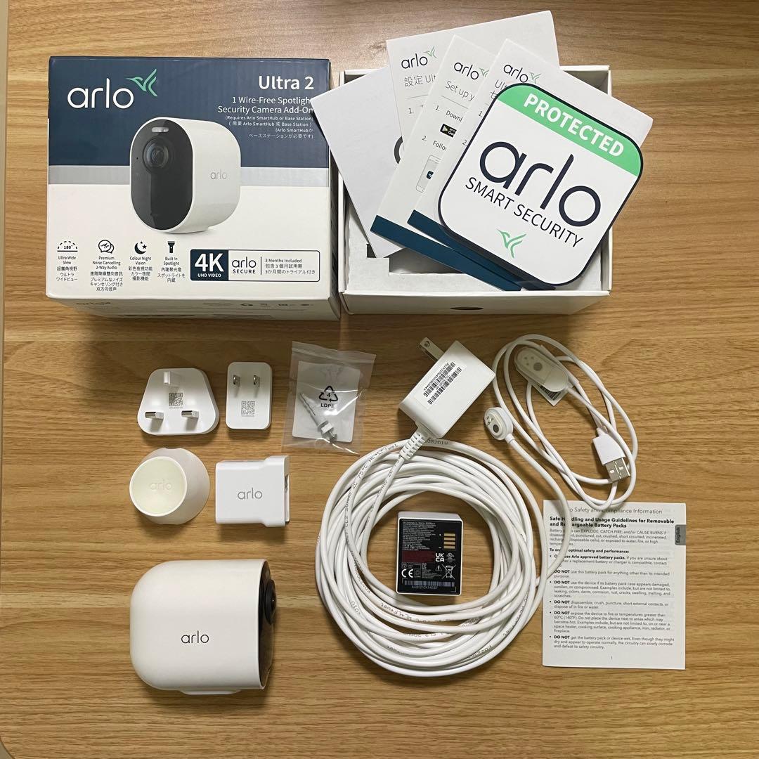 【美品】Arlo Ultra 2 4K UHD 180° Ultra Wide