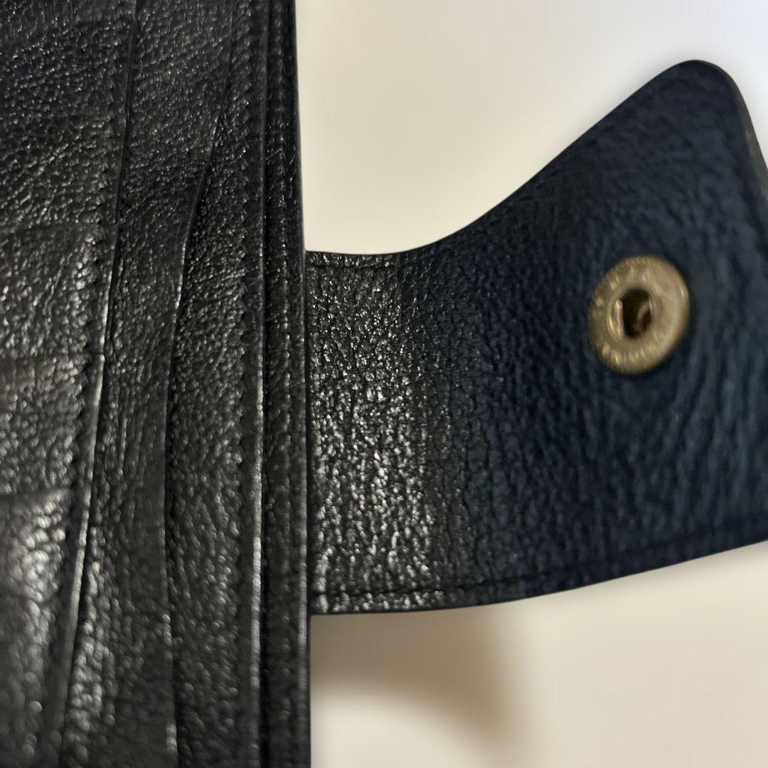 大幅値下げ！美品　イルビソンテ　ブラックレザー長財布 ボタン留め