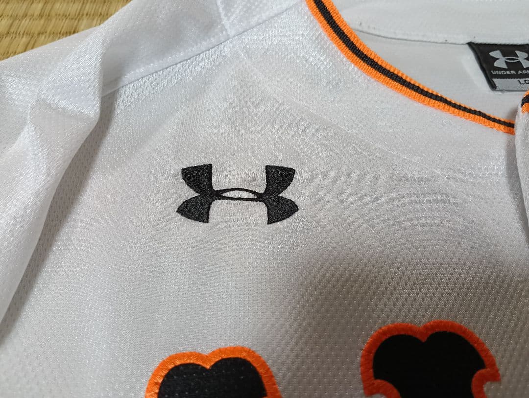 読売　巨人　長野久義選手 プロコレクション チャンピオンエンブレム付ユニフォーム