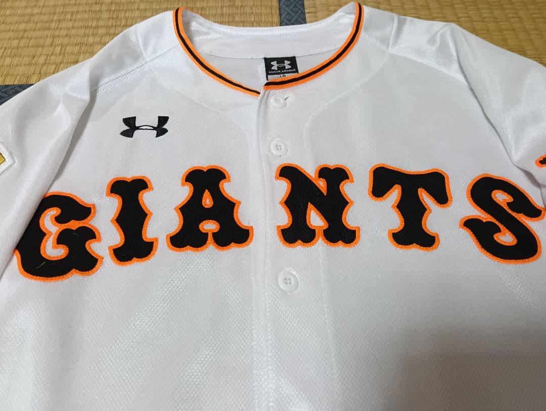 読売　巨人　長野久義選手 プロコレクション チャンピオンエンブレム付ユニフォーム