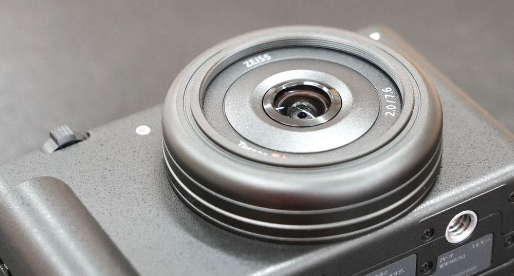 【美品・展示品・保証有】SONY VLOGCAM『ZV-1F』 ブラック