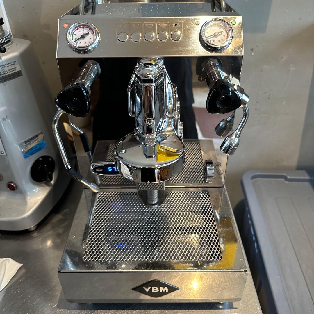 ●中古●VBM/VIVIENME エスプレッソマシン &備品※直接引取大歓迎